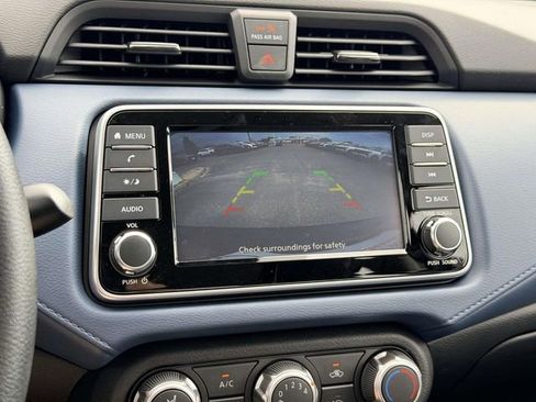 New 2025 Nissan Versa SV w/ Trunk Package FWD image 20