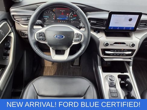 Certified 2023 Ford Explorer XLT w/ Equipment Group 202A AWD/4WD image 6