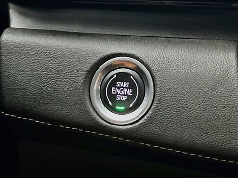 Used 2023 Cadillac Escalade Premium Luxury w/ LPO, Floor Liner Package AWD/4WD image 16