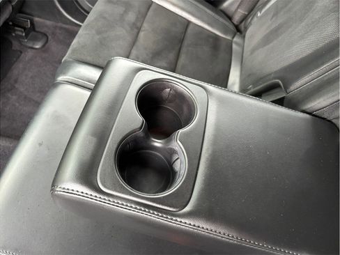Used 2015 Jeep Grand Cherokee Altitude RWD image 36