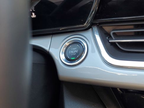 Used 2024 Chevrolet Trax LT w/ Driver Confidence Package image 26