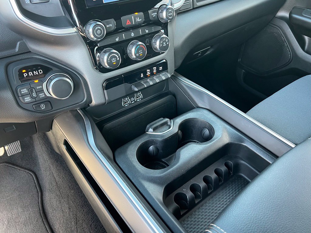 Used 2025 RAM 1500 Big Horn AWD/4WD image 34