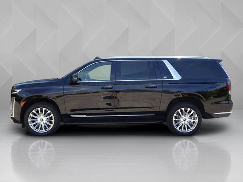 Used 2022 Cadillac Escalade ESV Premium Luxury AWD/4WD image 2