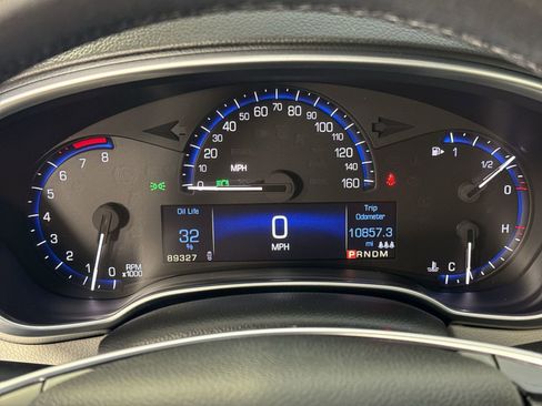 Used 2015 Cadillac SRX Luxury w/ Driver Assist Package AWD/4WD image 17