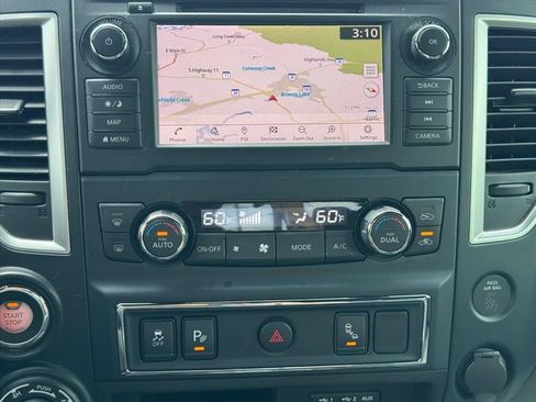 Used 2019 Nissan Titan SV w/ SV Convenience Package AWD/4WD image 23