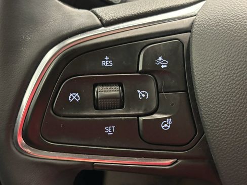 Used 2025 Buick Encore GX Sport Touring w/ Comfort Package AWD/4WD image 47