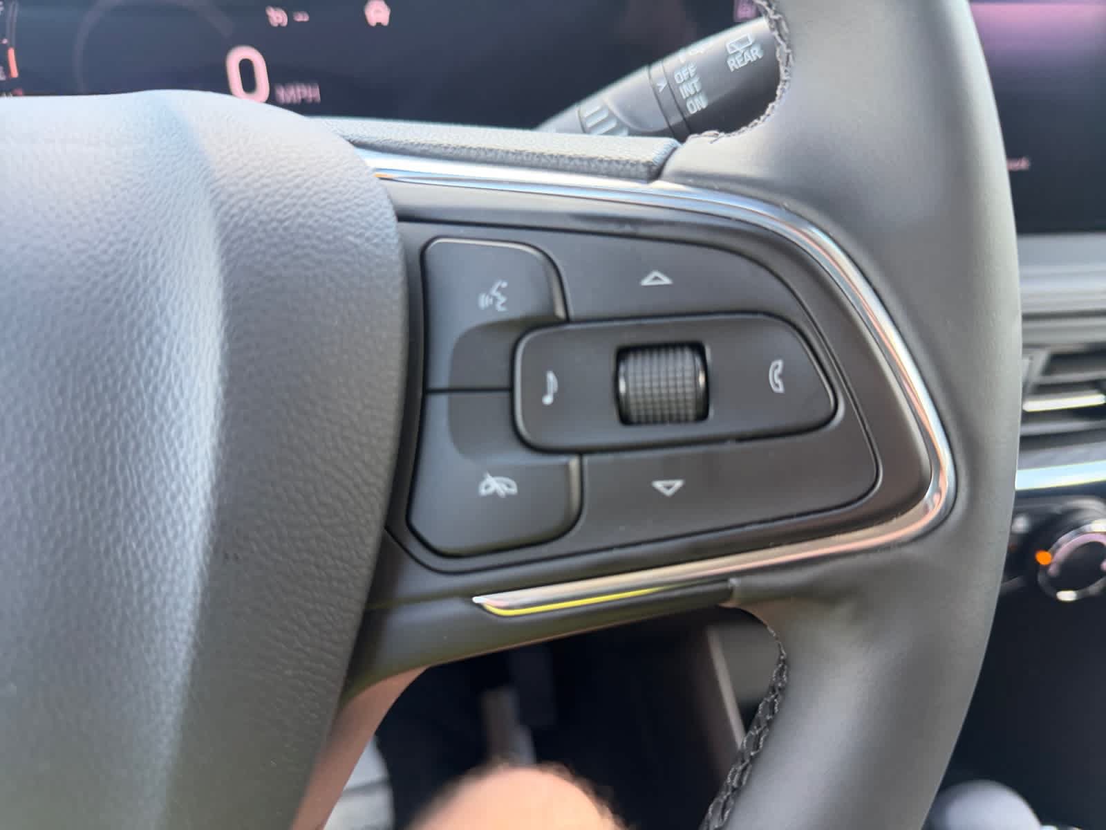 Used 2025 Buick Encore GX Sport Touring w/ Comfort Package FWD image 29