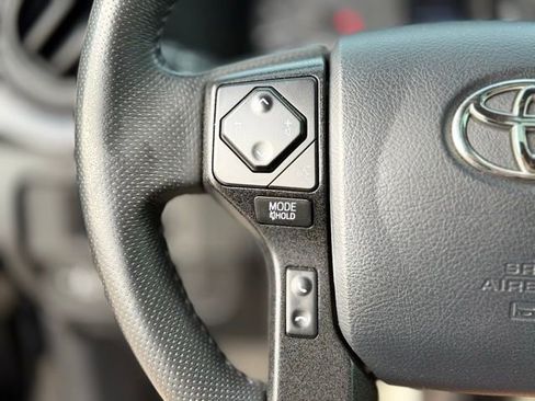 Used 2019 Toyota Tacoma TRD Pro image 32