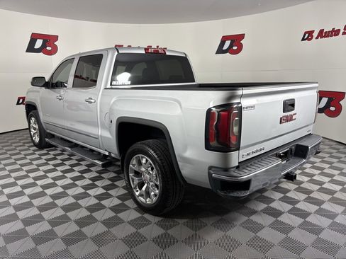Used 2017 GMC Sierra 1500 SLT w/ SLT Premium Package image 4