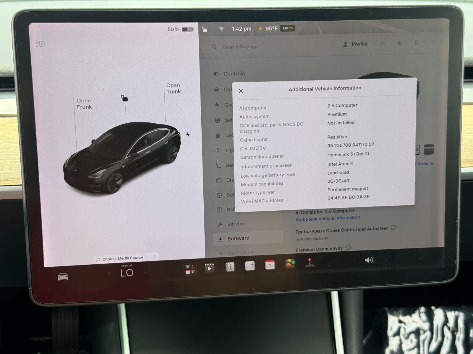 Used 2018 Tesla Model 3 Long Range RWD image 31