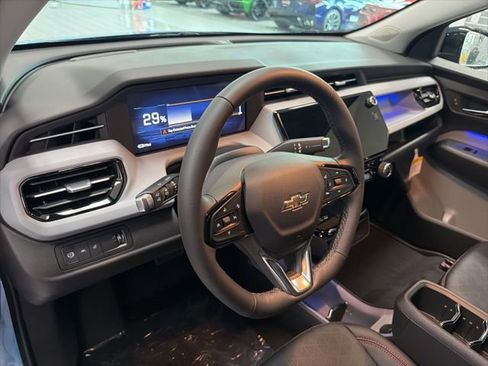 New 2027 Chevrolet Bolt RS w/ Technology Package FWD image 16