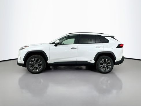 Certified 2025 Toyota RAV4 Limited AWD/4WD image 4