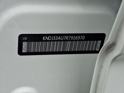Used 2024 Kia Soul EX FWD image 28