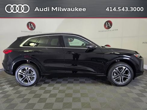 New 2025 Audi Q5 Premium image 2