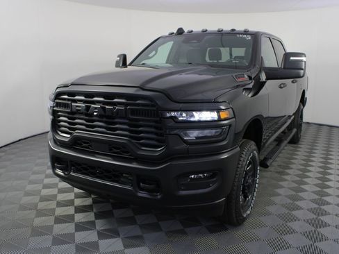 New 2026 RAM 2500 Tradesman AWD/4WD image 21