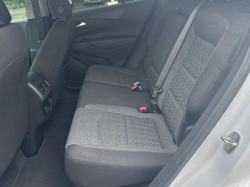 Used 2022 Chevrolet Equinox LT AWD/4WD image 10