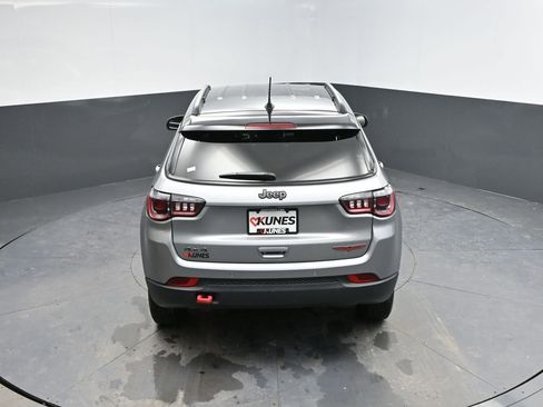 Used 2023 Jeep Compass Trailhawk image 27