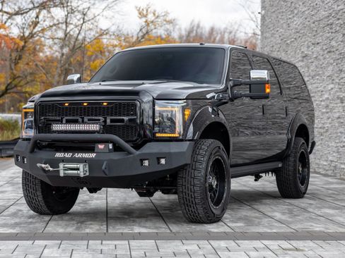 Used 2016 Ford F250 King Ranch w/ King Ranch w/Chrome Package image 6