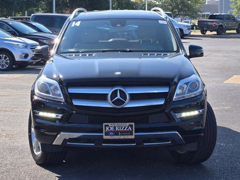 Used 2014 Mercedes-Benz GL 450 4MATIC image 2