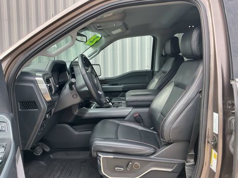 Used 2023 Ford F150 Lariat w/ Equipment Group 502A High AWD/4WD image 9