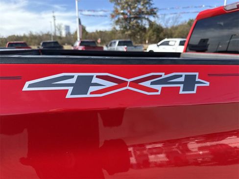 Used 2020 Chevrolet Silverado 1500 RST w/ Texas Edition image 6