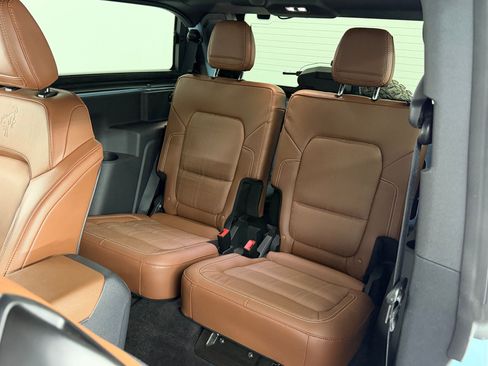 Used 2024 Ford Bronco Heritage Edition AWD/4WD image 21