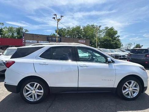 Used 2020 Chevrolet Equinox Premier AWD/4WD image 13