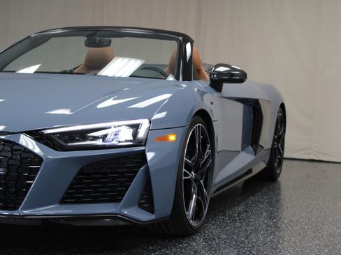 Used 2020 Audi R8 V10 performance image 24
