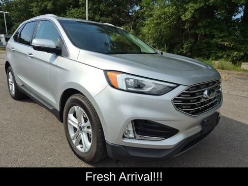 Used 2019 Ford Edge SEL AWD/4WD image 12