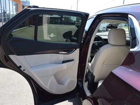 Used 2023 Buick Envision Avenir AWD/4WD image 10