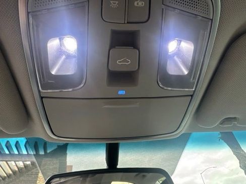 Used 2016 Hyundai Sonata Sport w/ Option Group 1V FWD image 6