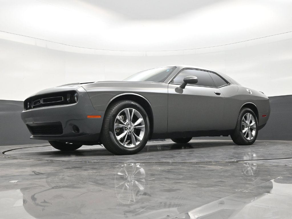 Used 2023 Dodge Challenger SXT AWD/4WD image 20