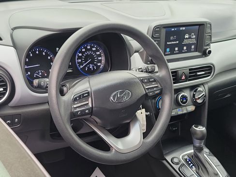 Certified 2021 Hyundai Kona SE AWD/4WD image 10