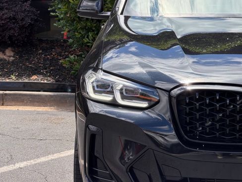 Used 2022 BMW X4 xDrive30i AWD/4WD image 4
