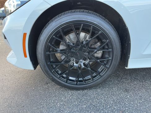 Used 2023 BMW 330i xDrive Sedan w/ Driving Assistance Package image 9