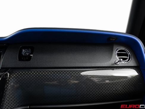 Used 2022 Rolls-Royce Cullinan Black Badge w/ Dark Exterior Package image 32