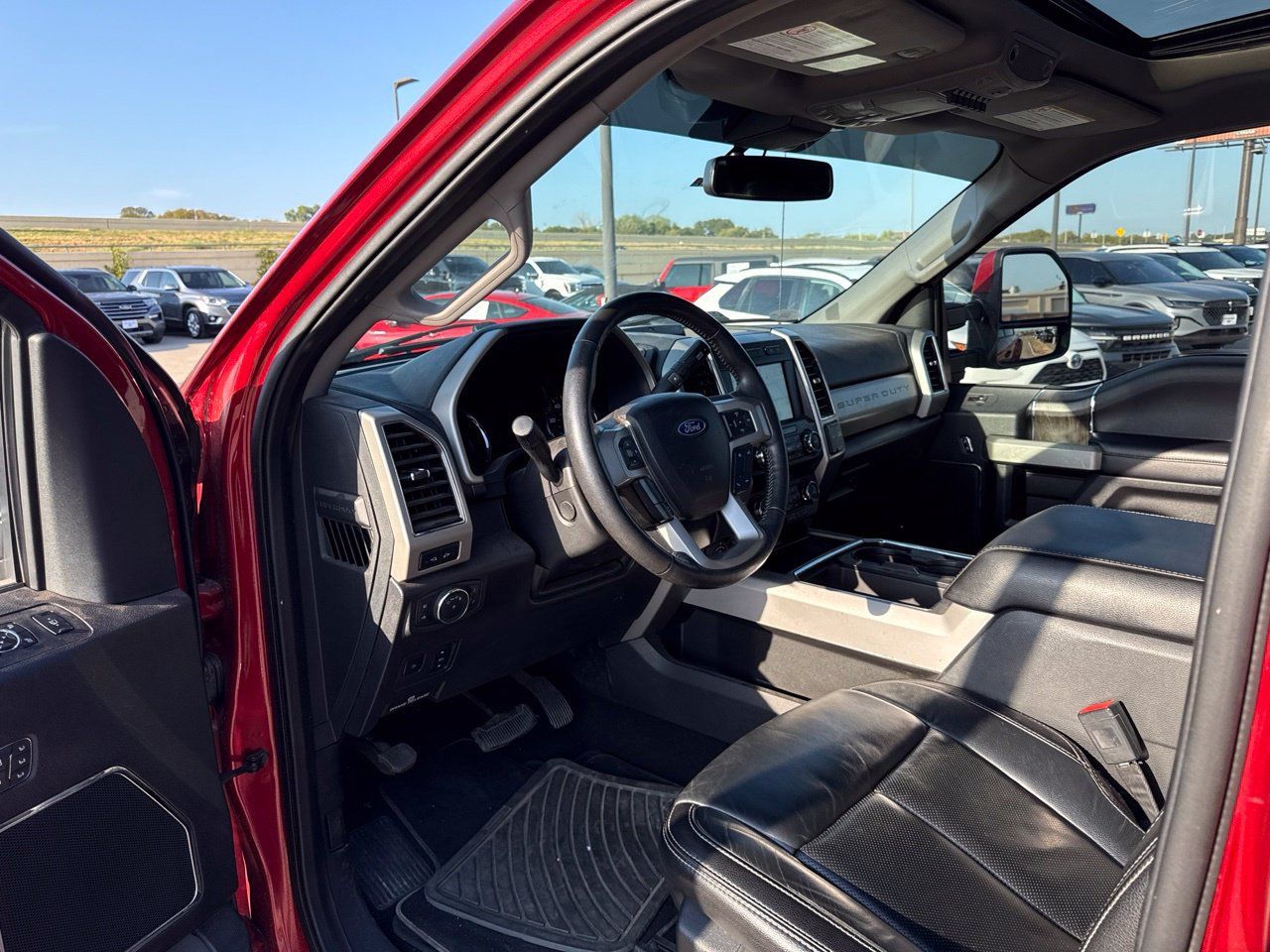 Used 2020 Ford F450 Lariat w/ Lariat Ultimate Package AWD/4WD image 19