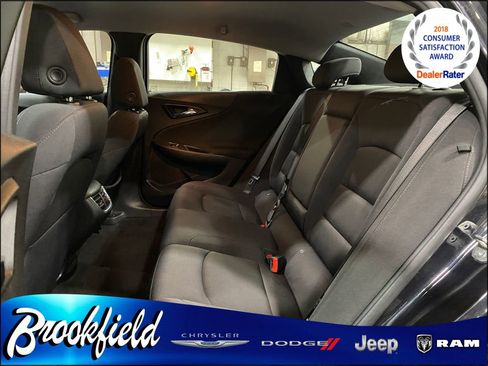 Used 2023 Chevrolet Malibu LT image 17