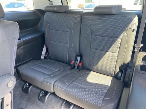 Used 2023 GMC Acadia SLE w/ Driver Convenience Package AWD/4WD image 24