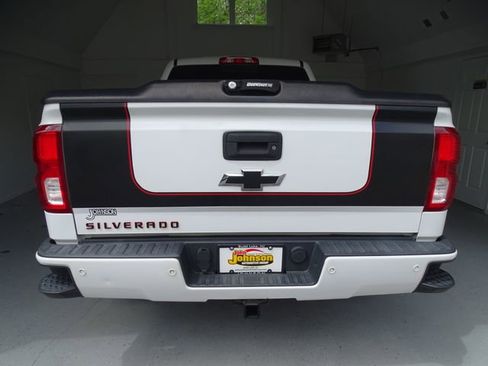 Used 2018 Chevrolet Silverado 1500 LTZ Z71 w/ Redline Edition AWD/4WD image 20