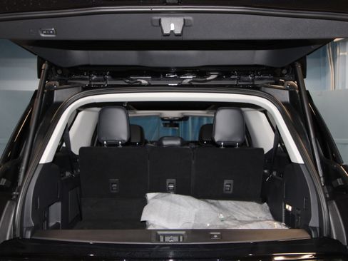 New 2025 Lincoln Navigator L Reserve AWD/4WD image 44