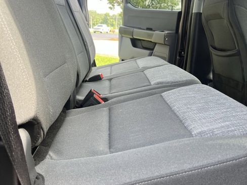 Used 2022 Ford F150 XLT image 16