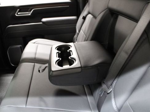 New 2026 GMC Sierra 2500 Denali w/ Denali Reserve Package image 25