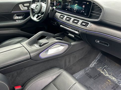 Used 2022 Mercedes-Benz GLS 450 4MATIC image 21
