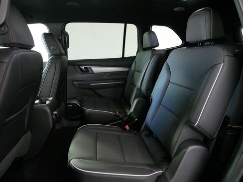 New 2026 Buick Enclave Preferred w/ Power Package FWD image 16