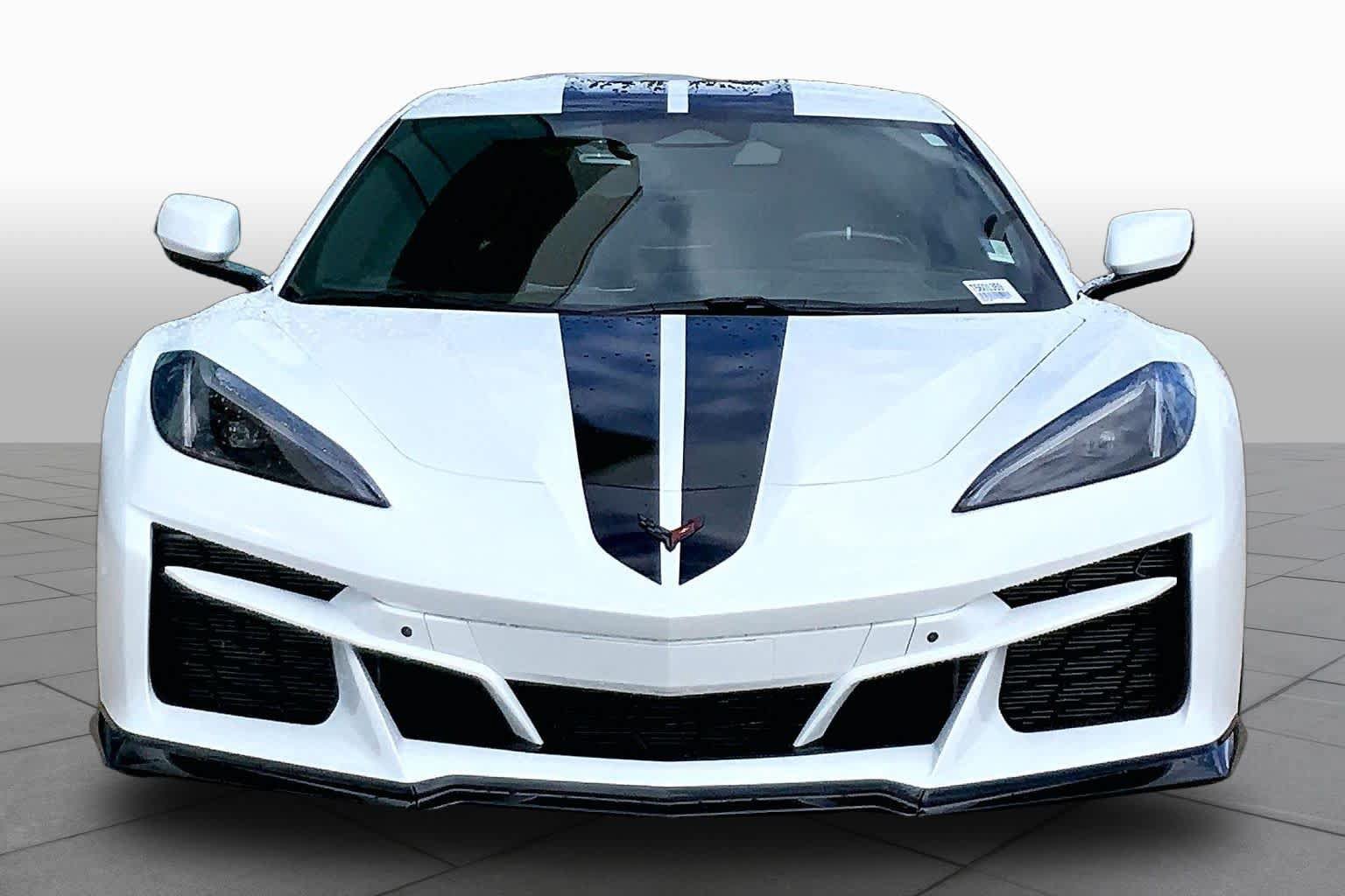 Used 2026 Chevrolet Corvette Z06 RWD image 3