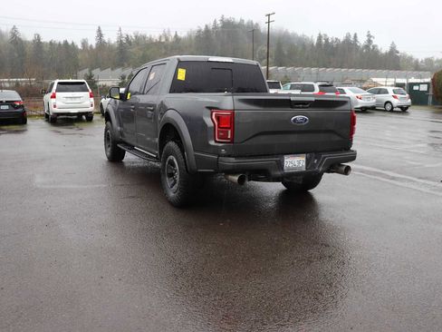 Used 2017 Ford F150 Raptor w/ Equipment Group 802A Luxury image 7