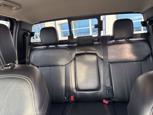 Used 2019 Ford Ranger Lariat w/ Equipment Group 501A Mid image 13