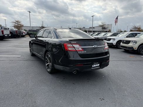 Used 2015 Ford Taurus SEL w/ Equipment Group 201A image 5