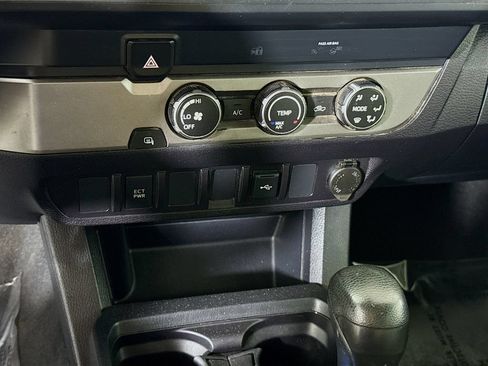 Used 2021 Toyota Tacoma SR w/ SR Convenience Package RWD image 8